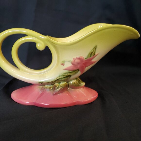 Vintage MCM Hull Pottery Green & Pink Cornucopia Vase W10-11 Woodland 11IN Long - Picture 1 of 5